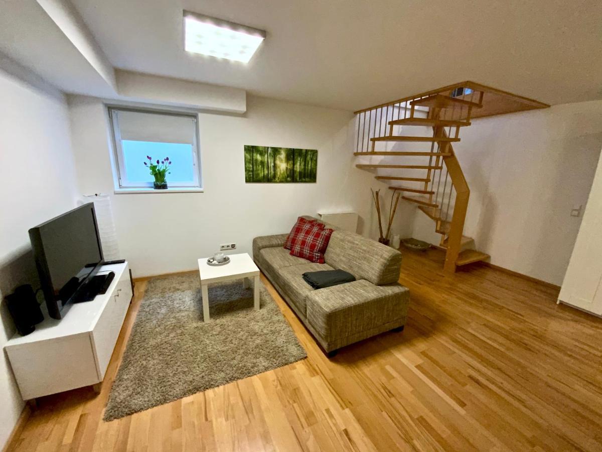 Maisonette-Apartment-Mit Glassfaseranschluss Bruggen  Ngoại thất bức ảnh